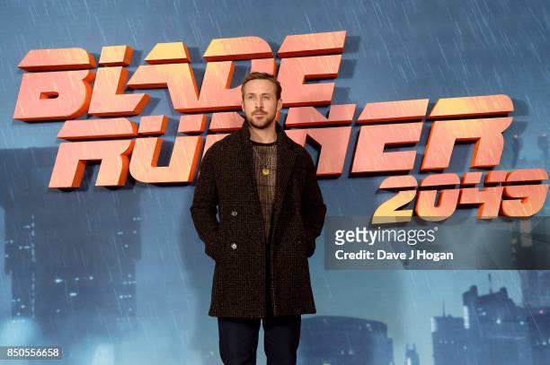 Ryan Gosling attends the 'Blade Runner 2049' photocall at The Corinthia Hotel on September 21, 2017 in London, England.