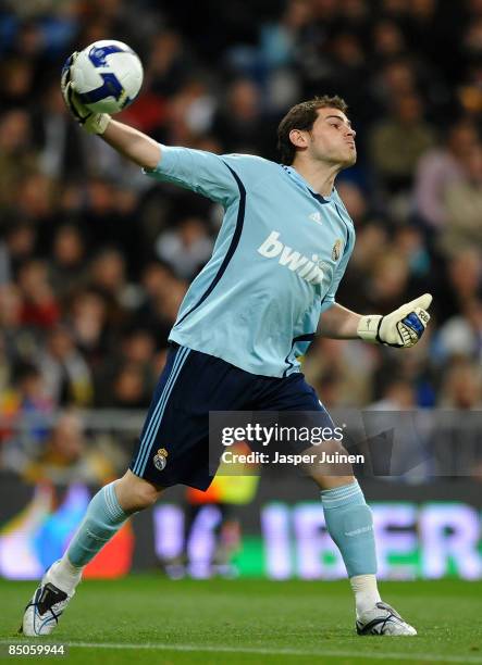 Iker Casillas of Real Madrid throws the ball during the La Liga match between Real Madrid and Betis at Santiago Bernabeu stadium on February 21, 2009...