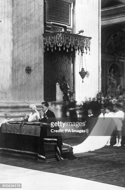 Daughter of Benito Mussolini, Edda Mussolini, marries Galeazzo Ciano at the Church of S. Guiseppe, Rome.