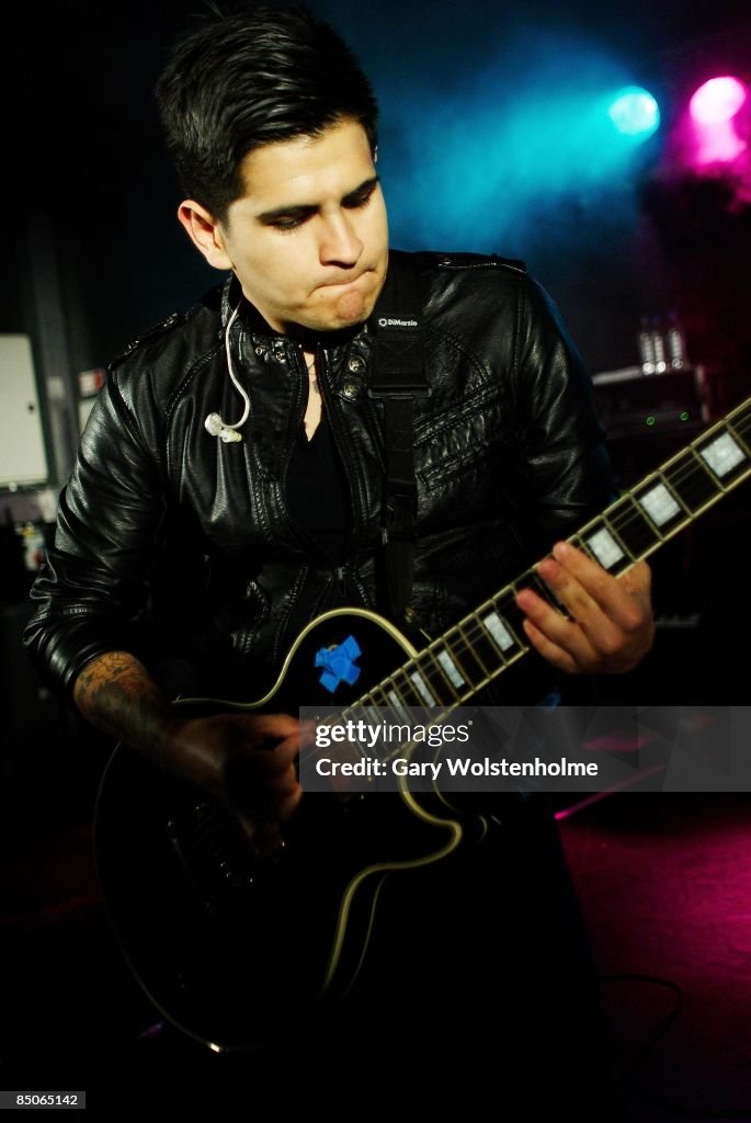 Photo of AIDEN and Angel IBARRA, Angel Ibarra performing on stage News ...