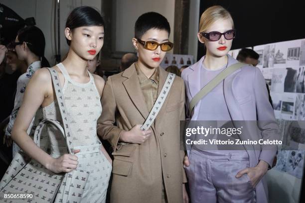 Models are seen backstage ahead of the Max Mara show during Milan Fashion Week Spring/Summer 2018on September 21, 2017 in Milan, Italy.