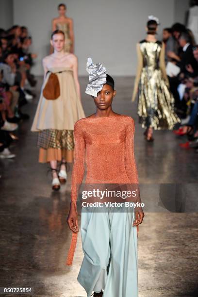 Model walks the runway at the Lucio Vanotti show during Milan Fashion Week Spring/Summer 2018 on September 21, 2017 in Milan, Italy.