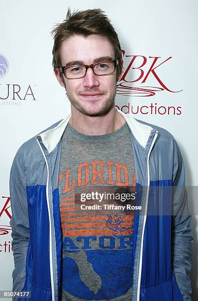 Actor Robert Buckley poses at the Golden Globe Gift Suite Presented by GBK Productions on January 9, 2009 in Beverly Hills, California.