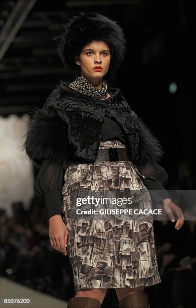 Model presents a creation as part of Italian fashion house Elena Miro Fall/Winter 2009-2010 ready-to-wear collection on February 25, 2009 during the...