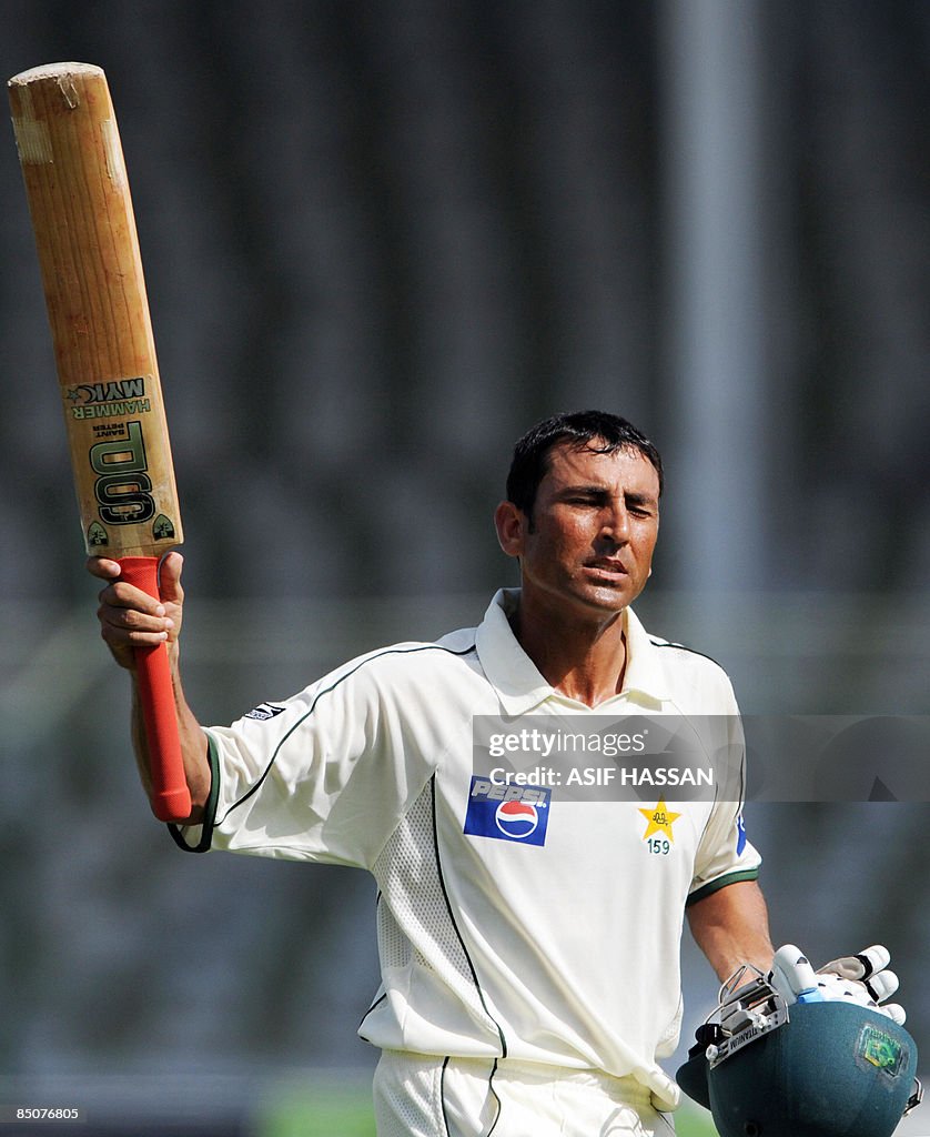 Pakistan's cricket captain Younus Khan r