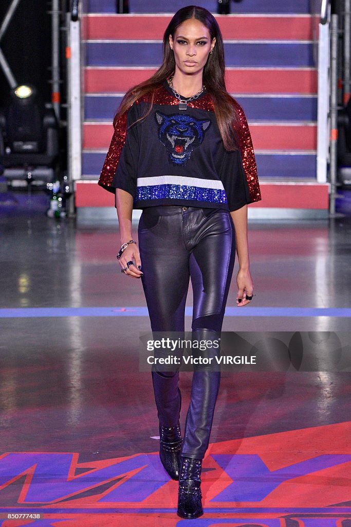 Tommy Hilfiger - Runway - LFW September 2017