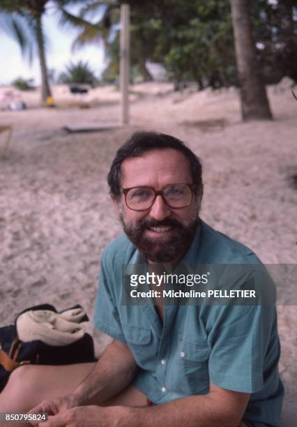 Le réalisateur français Michel Drach en Guadeloupe le 13 novembre 1984, France.