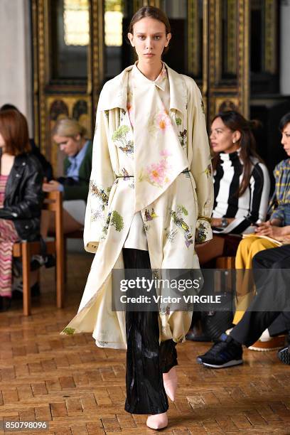 Model walks the runway at the Sharon Wauchob Ready to Wear Spring/Summer 2018 fashion show during London Fashion Week September 2017 on September 19,...