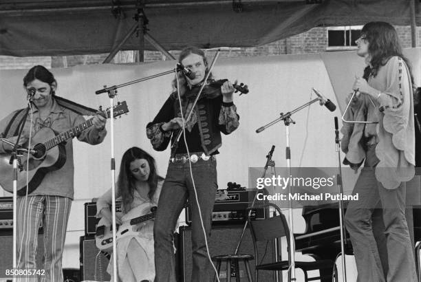Set Rig Band The Incredible String Band Photos Photos and Premium High Res Pictures ...