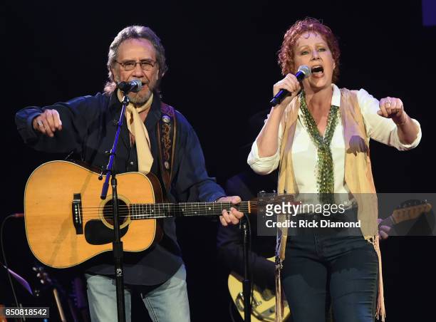 Singers/Songwriters David Frizzell and Shelly West perform during NSAI 50 Years of Songs at Ryman Auditorium on September 20, 2017 in Nashville,...