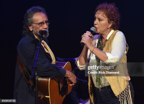 Singers/Songwriters David Frizzell and Shelly West perform during NSAI 50 Years of Songs at Ryman Auditorium on September 20, 2017 in Nashville,...