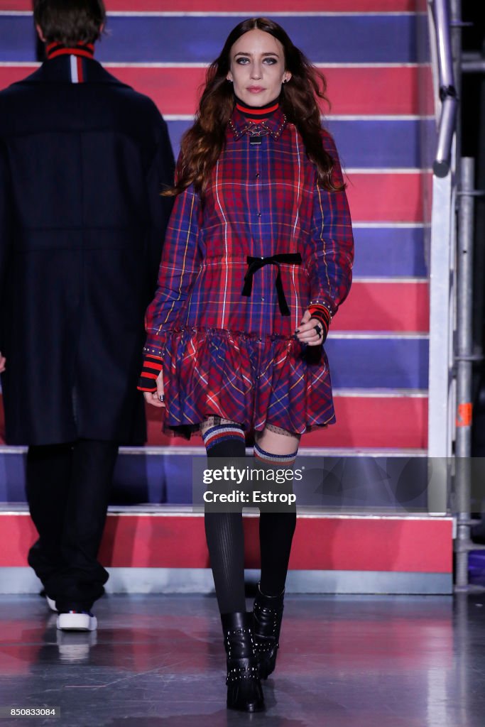 Tommy Hilfiger - Runway - LFW September 2017