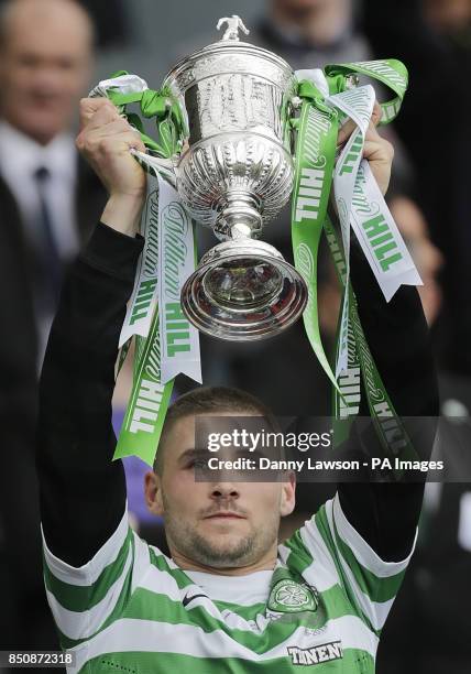Celtic's Gary Hooper lifts the cup after winning the William Hill Scottish Cup Final at Hampden Park, Glasgow.