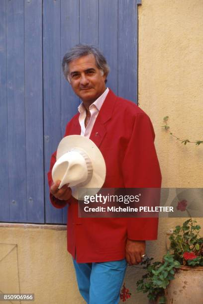 Acteur français Jean-Claude Brialy à Ramatuelle le 8 aout 1988, France.