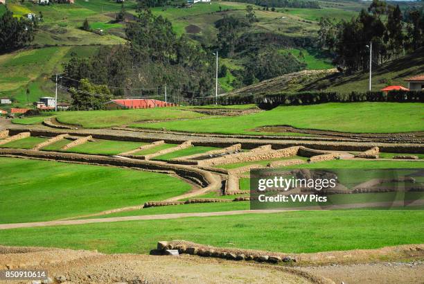 Inca Ruins In Ecuador Photos and Premium High Res Pictures - Getty Images