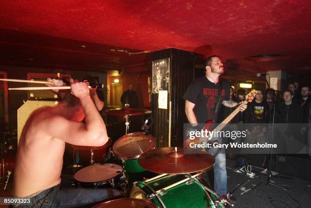 Photo of TAINT and Alex HARRIES and Chris WEST, Alex Harries and Chris West performing on stage