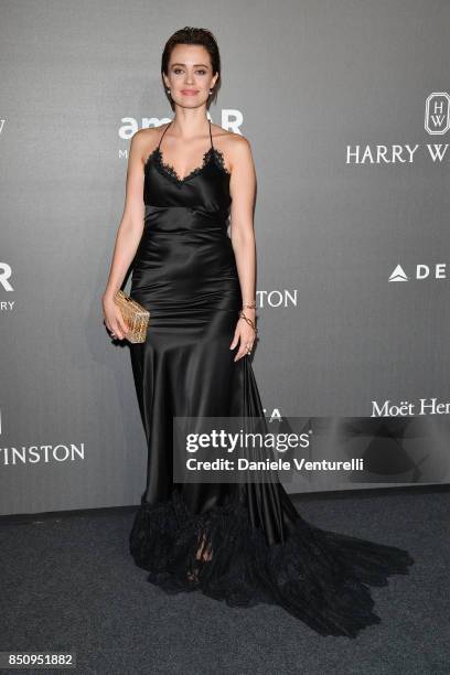 Nathalie Rapti Gomez walks the red carpet of amfAR Gala Milano on September 21, 2017 in Milan, Italy.