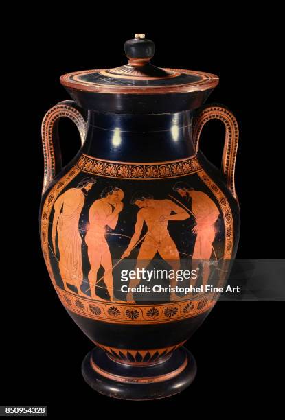 Greek Art, Attic Red Figure Amphora with Lid, by Phintias , Paris. Louvre Museum.