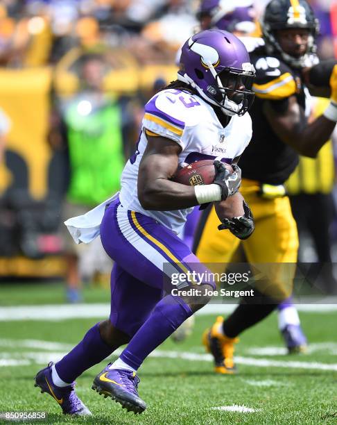 Dalvin Cook of the Minnesota Vikings in action during the game against the Pittsburgh Steelers at Heinz Field on September 17, 2017 in Pittsburgh,...