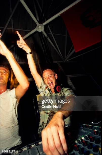 Photo of FATBOY SLIM and Norman COOK, Fatboy Slim DJing