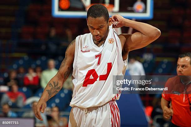 Mike Hall, #7 of AJ Milano reacts during the Euroleague Basketball Last 16 Game 4 match between Armani Jeans Milano v Tau Ceramica on February 25,...