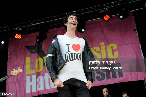 Photo of Jimmy PURSEY and SHAM 69, Jimmy Pursey performing on stage at the LMHR Carnival