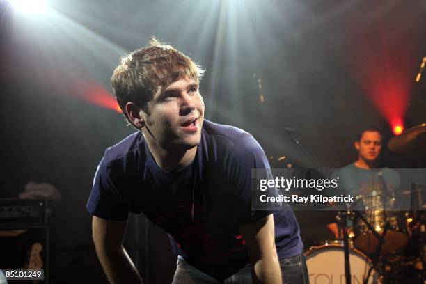 Photo of SCOUTING FOR GIRLS and Roy STRIDE, Roy Stride performing on stage