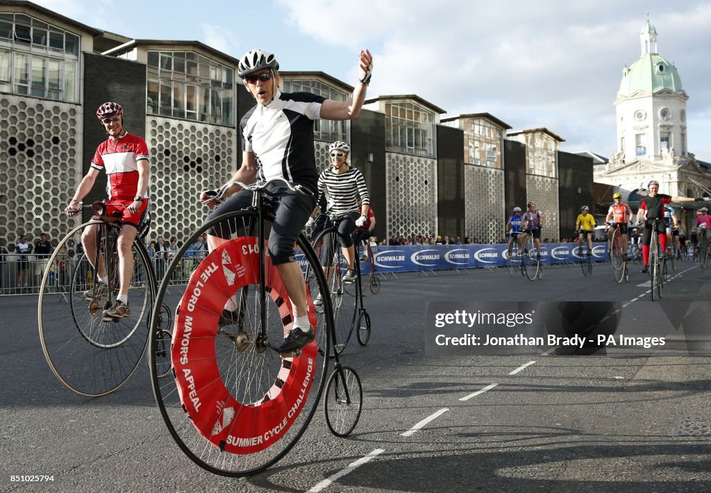 Penny farthing cycle race