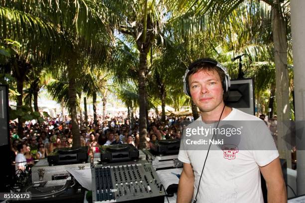 Photo of Pete TONG; Portrait of DJ Pete Tong performing at a Radio 1 event at Nikki Beach, record decks