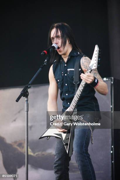 Photo of BULLET FOR MY VALENTINE and Matt TUCK, Matt Tuck performing on stage