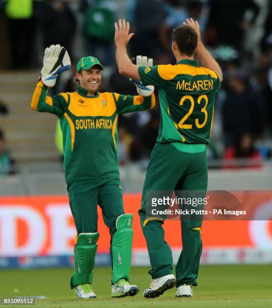 South Africa's wicket keeper AB de Villers celebrates with Ryan Mclaren during the ICC Champions Trophy match at Edgbaston, Birmingham.