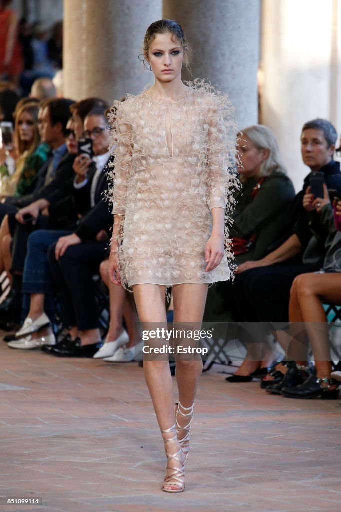 Alberta Ferretti - Runway - Milan Fashion Week Spring/Summer 2018
