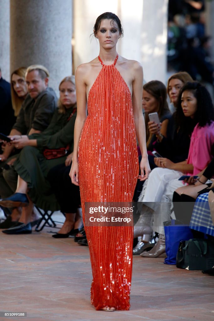 Alberta Ferretti - Runway - Milan Fashion Week Spring/Summer 2018