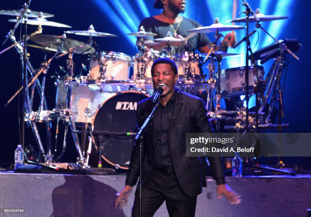 Babyface In Concert - Portsmouth, Virginia