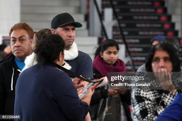 Westside actor Xavier Horan joins the early voters queue in Westfield Manukau City on September 22, 2017 in Auckland, New Zealand. Voters head to the...