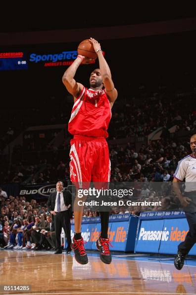 T Mac Rockets Tracy McGrady of the Houston Rockets takes a jump shot against the ...
