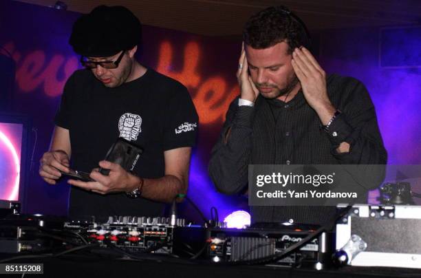 Photo of Tom ROWLANDS and Ed SIMONS and CHEMICAL BROTHERS, Tom Rowlands and Ed Simons Djing on stage at the Clore Ballroom
