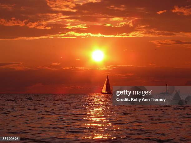 sailing - lake ontario stock pictures, royalty-free photos & images