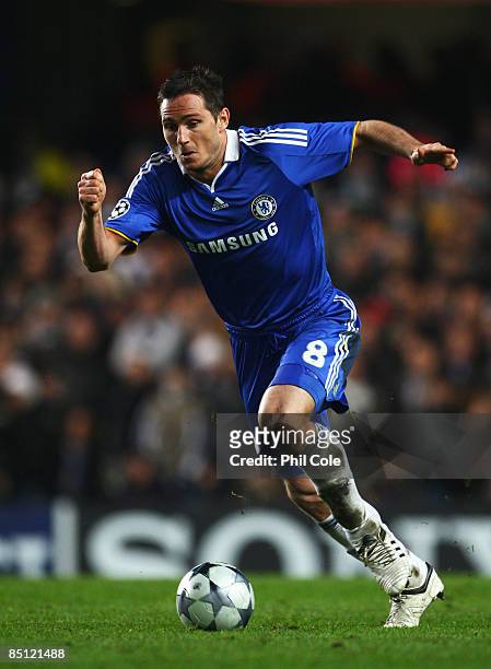 Frank Lampard of Chelsea in action during the UEFA Champions League, Round of Last 16, First Leg match between Chelsea and Juventus at Stamford...