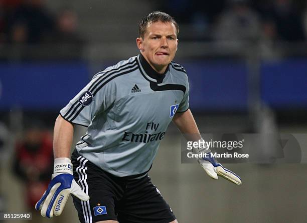 Frank Rost, goalkeeper of Hamburg awaits the ball during the UEFA Cup Round of 32 second leg match between Hamburger SV and NEC Nijmegen at the HSH...