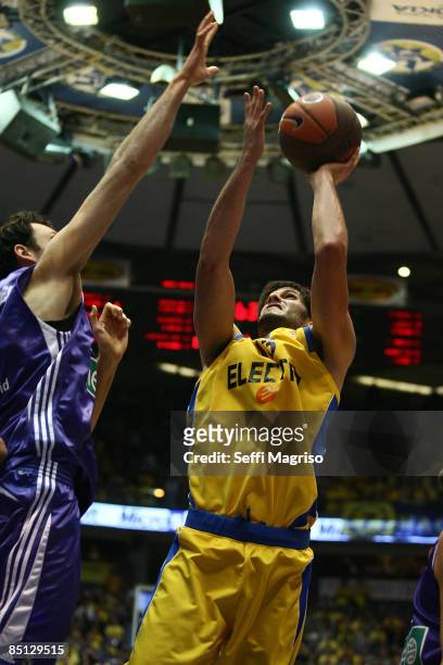 Omri Casspi, #13 of Maccabi Electra in action during the Euroleague Basketball Last 16 Game 4 match between Maccabi Electra Tel Aviv v Real Madrid on...