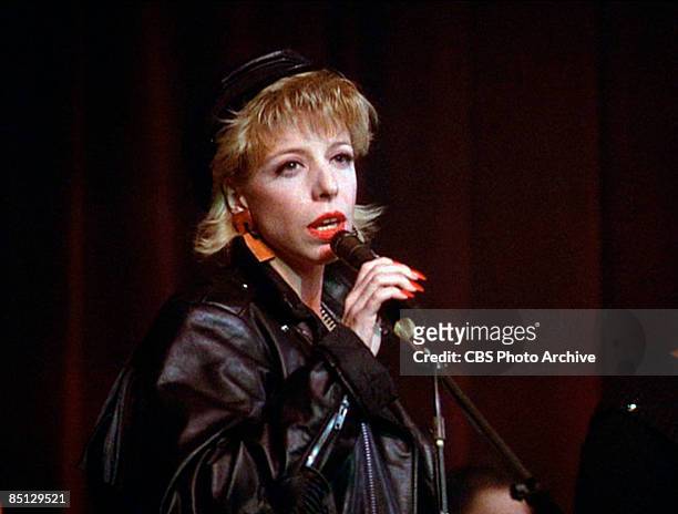 Julee Cruise sings the show's theme song "Falling", from the pilot episode screen grab of the hit television series 'Twin Peaks', 1990.
