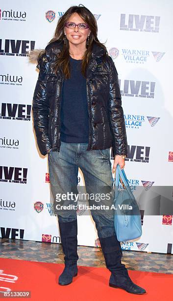 Tv presenter Paola Perego attends 'Live!' premiere at Warner Cinema Moderno on February 26, 2009 in Rome, Italy.