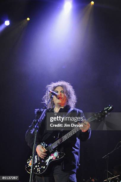 Robert Smith of The Cure performs during the NME Awards Big Gig at the O2 Arena on February 26, 2009 in London, England.