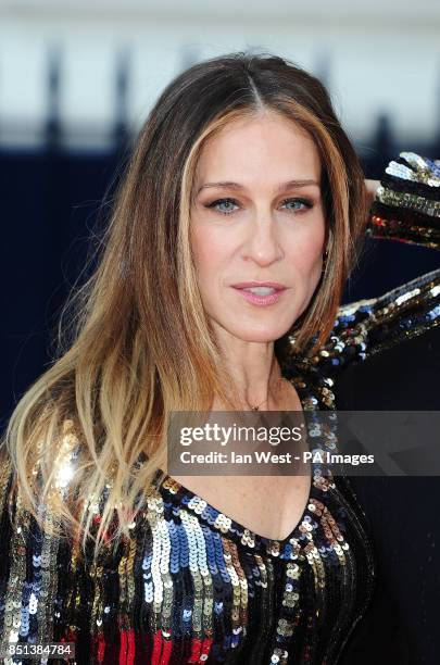 Sarah Jessica Parker arriving at the opening night of Charlie and the Chocolate Factory at the Theatre Royal, Drury Lane, London. PRESS ASSOCIATION...