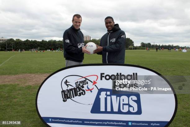 Steve Claridge and Leeds United's Dominic Poleon support StreetGames Football Pools Fives regional finals.