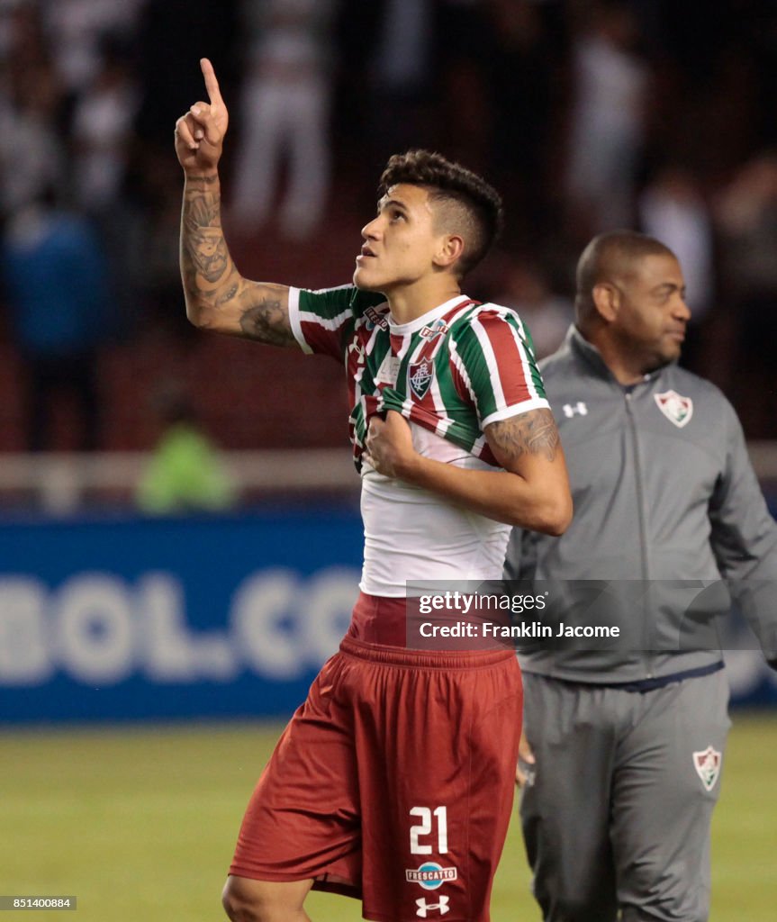 LDU Quito v Fluminense - Copa CONMEBOL Sudamericana 2017