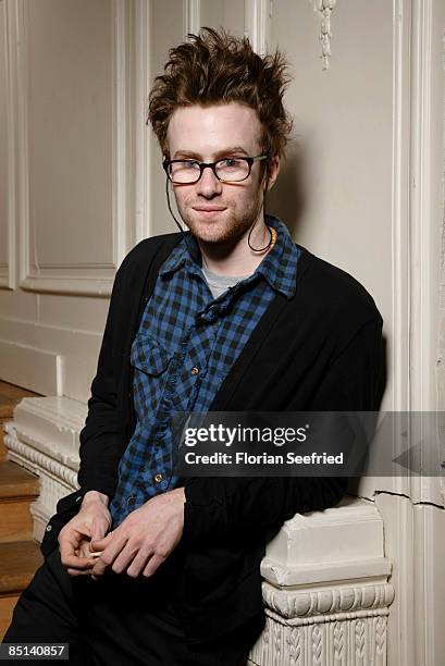 Peter Rendall Actor 52,907 German Actor Award Stock Photos, High-Res Pictures, and Images ...