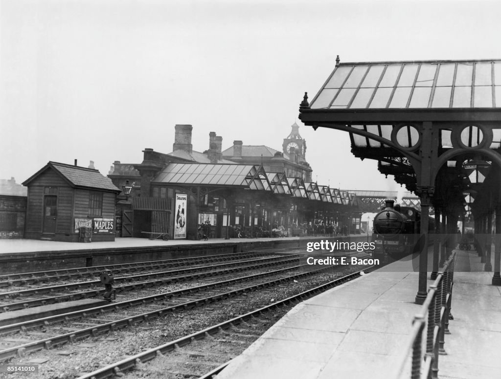 Wakefield Station