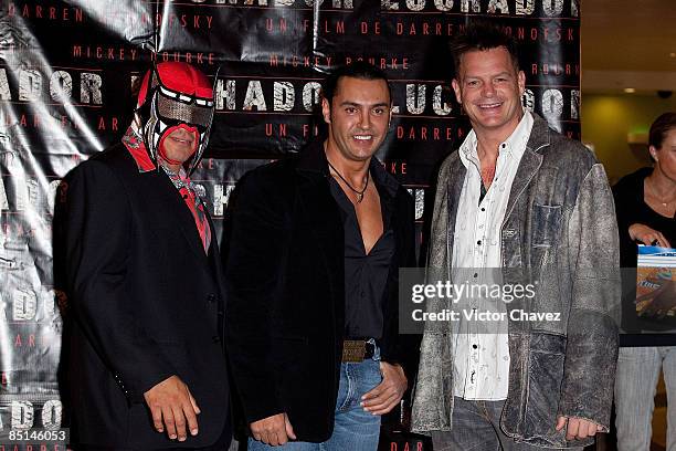 Professional wrestlers Abismo Negro, Latin Lover and Ian Richard Hodgkinson "El Vampiro Canadiense" attends the premiere of "The Wrestler" at Cinemex...